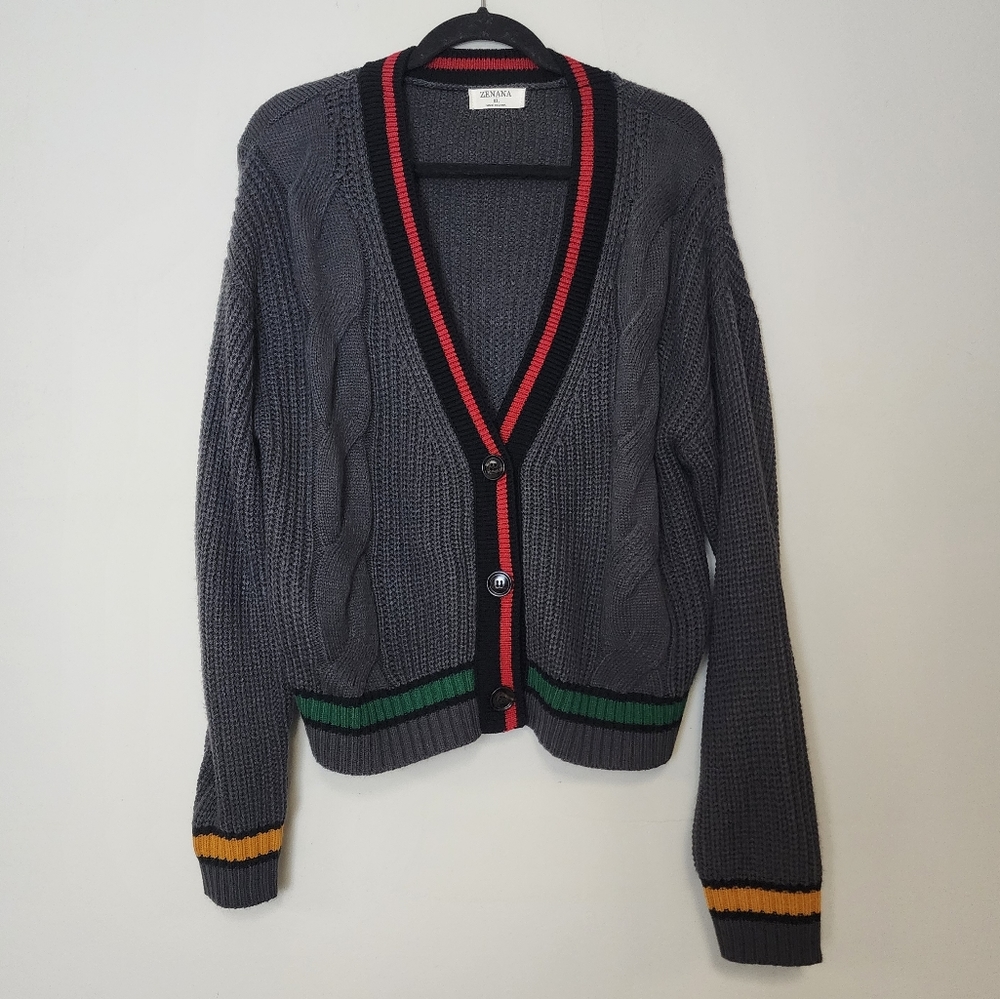 Charcoal Grey tri colored trim cable‎ knit vneck sweater